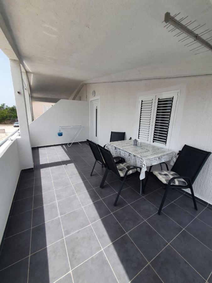 Apartments Nemcic 2 Нин Экстерьер фото