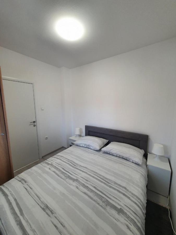 Apartments Nemcic 2 Нин Экстерьер фото
