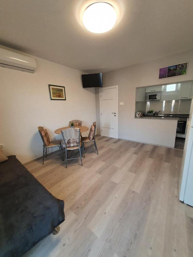 Apartments Nemcic 2 Нин Экстерьер фото