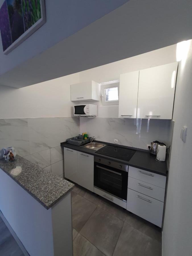 Apartments Nemcic 2 Нин Экстерьер фото