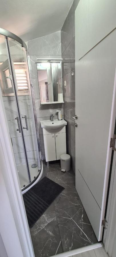 Apartments Nemcic 2 Нин Экстерьер фото