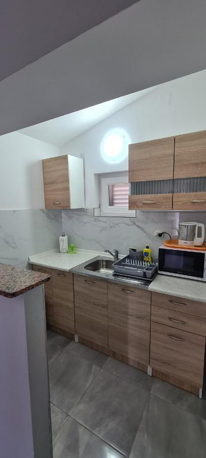 Apartments Nemcic 2 Нин Экстерьер фото